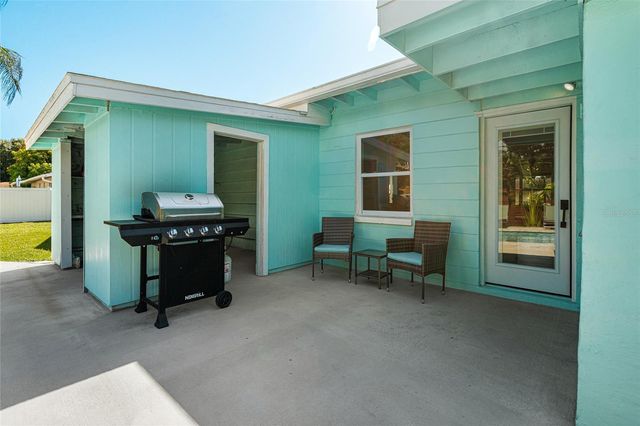 4519 BROOKSDALE DRIVE, Sarasota, FL 34232