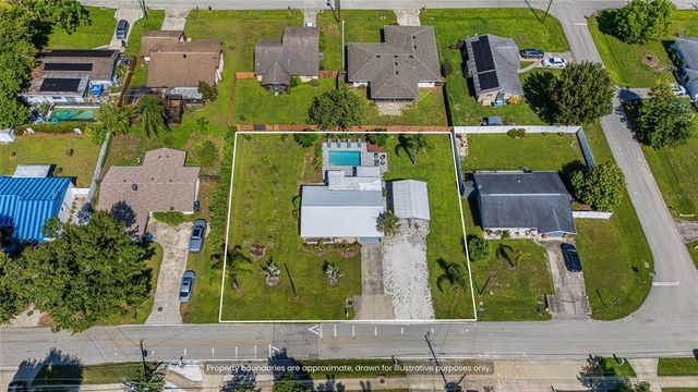 4519 BROOKSDALE DRIVE, Sarasota, FL 34232