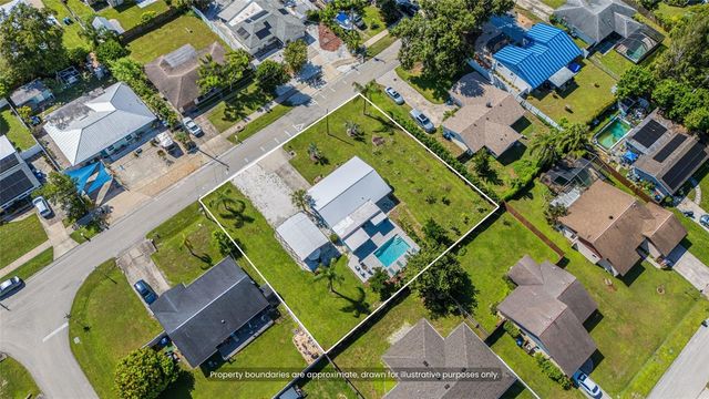 4519 BROOKSDALE DRIVE, Sarasota, FL 34232