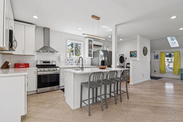 28 S Brett Street, Beacon, NY 12508