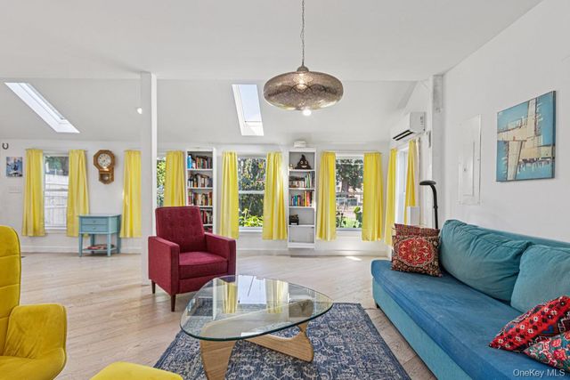 28 S Brett Street, Beacon, NY 12508