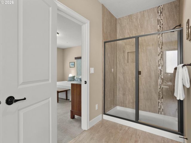 2525 COEUR D ALENE Dr, West Linn, OR 97068