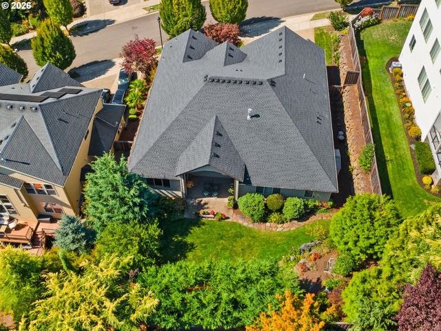 2525 COEUR D ALENE Dr, West Linn, OR 97068