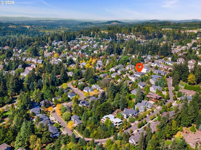 2525 COEUR D ALENE Dr, West Linn, OR 97068