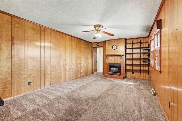 644 Greenwood Drive, Burlington, NC 27217