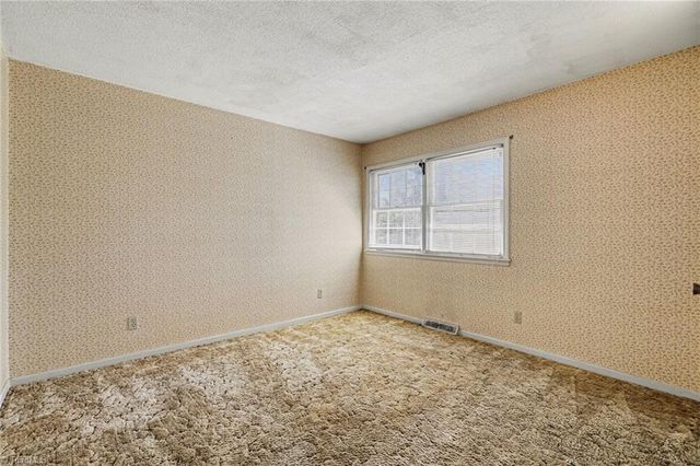 644 Greenwood Drive, Burlington, NC 27217