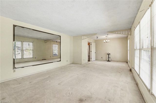 644 Greenwood Drive, Burlington, NC 27217