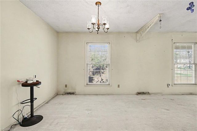 644 Greenwood Drive, Burlington, NC 27217