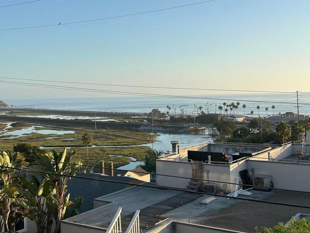 2510 MONTGOMERY AVE A, Cardiff By The Sea, CA 92007