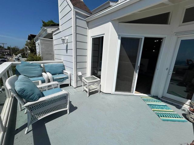 2510 MONTGOMERY AVE A, Cardiff By The Sea, CA 92007