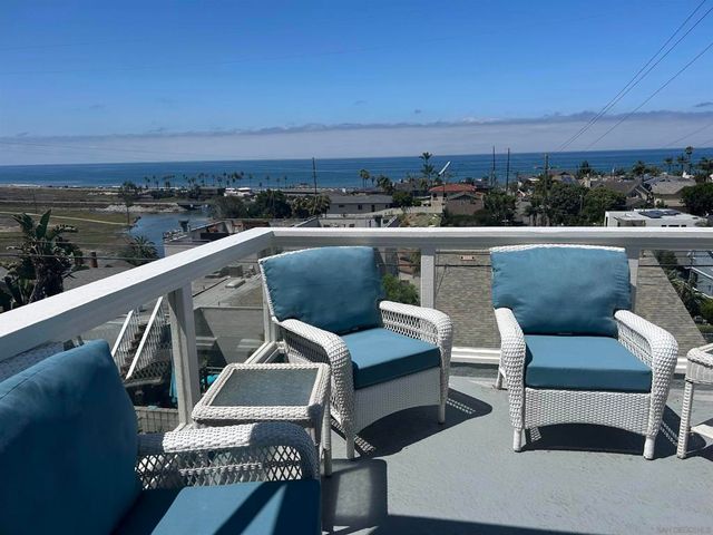 2510 MONTGOMERY AVE A, Cardiff By The Sea, CA 92007