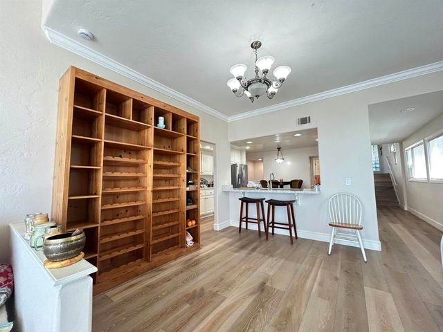2510 MONTGOMERY AVE A, Cardiff By The Sea, CA 92007