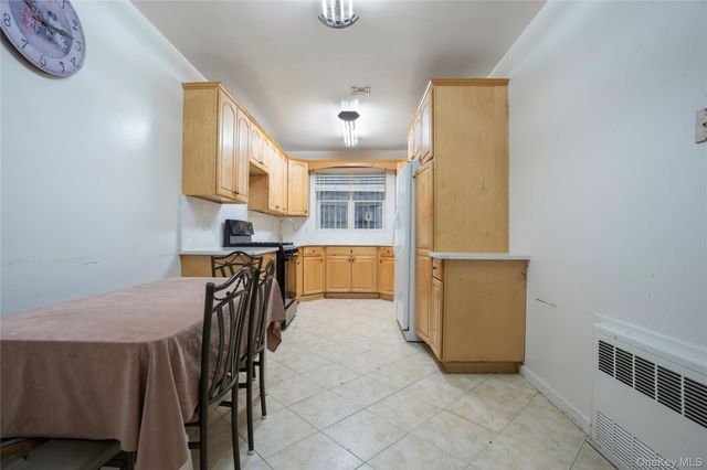 570 Wythe Avenue 6A, Brooklyn, NY 11249
