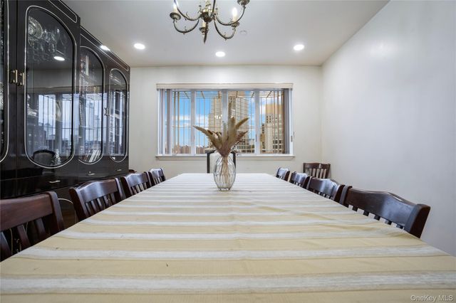 570 Wythe Avenue 6A, Brooklyn, NY 11249