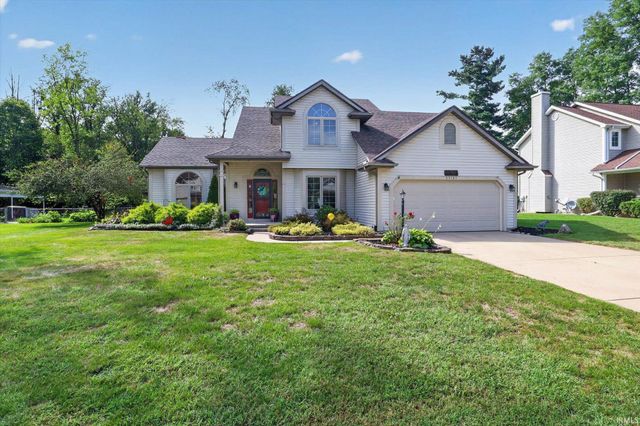 53187 Holly Fern Court, South Bend, IN 46637