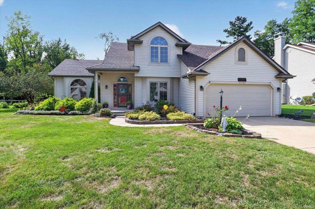 53187 Holly Fern Court, South Bend, IN 46637