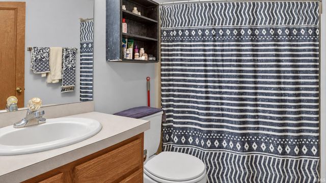 53187 Holly Fern Court, South Bend, IN 46637