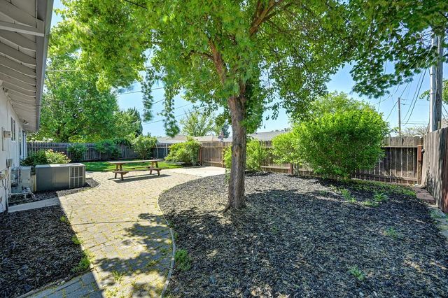 8112 Briar Way, Granite Bay, CA 95746