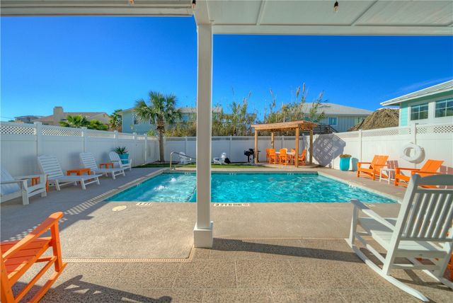 628 Banyan Beach Dr, Port Aransas, TX 78373