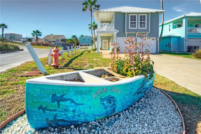 628 Banyan Beach Dr, Port Aransas, TX 78373