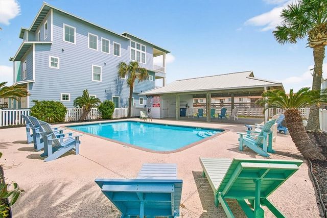 628 Banyan Beach Dr, Port Aransas, TX 78373