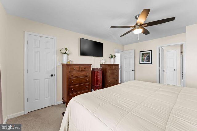 11291 MEADFIELD DR, Bealeton, VA 22712