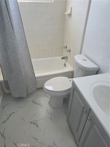 18526 E Petunia, Azusa, CA 91702
