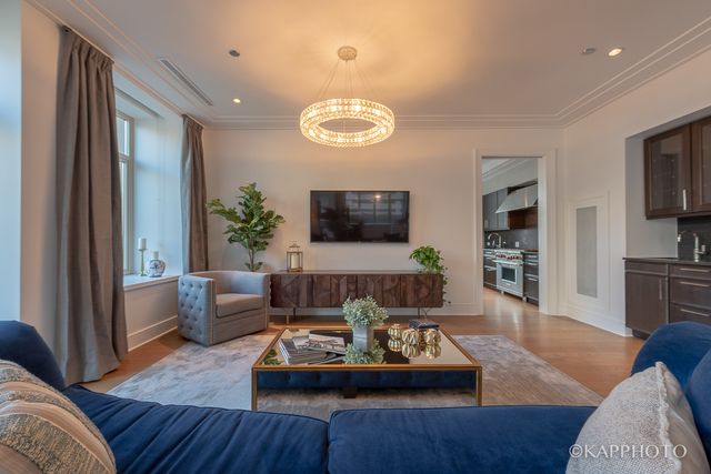 118 E Erie Street 15A, Chicago, IL 60611