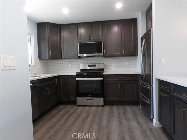 2737 Burly Ave, Orange, CA 92869