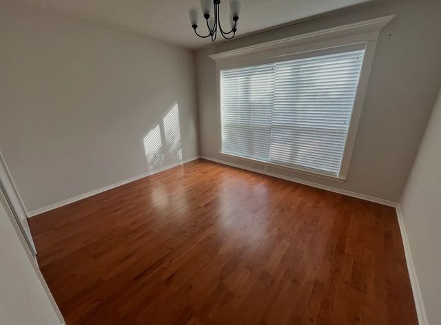 524 Josephine Street, Dallas, TX 75246