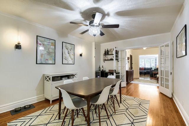 433 S East Avenue 2S, Oak Park, IL 60302