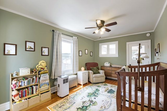433 S East Avenue 2S, Oak Park, IL 60302