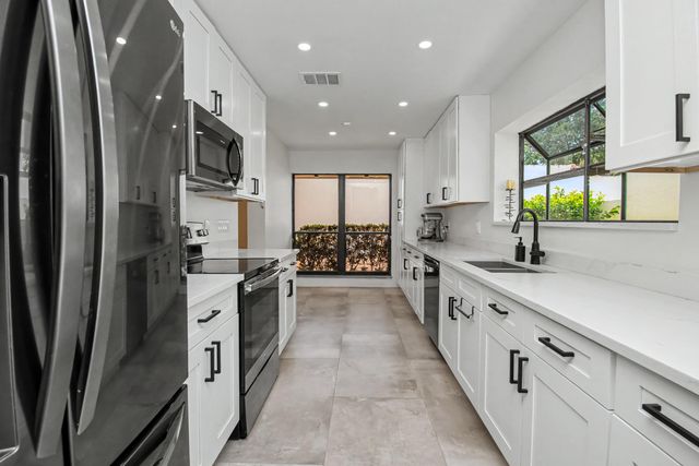 21440 Campo Allegro Drive, Boca Raton, FL 33433