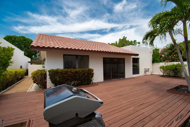 21440 Campo Allegro Drive, Boca Raton, FL 33433