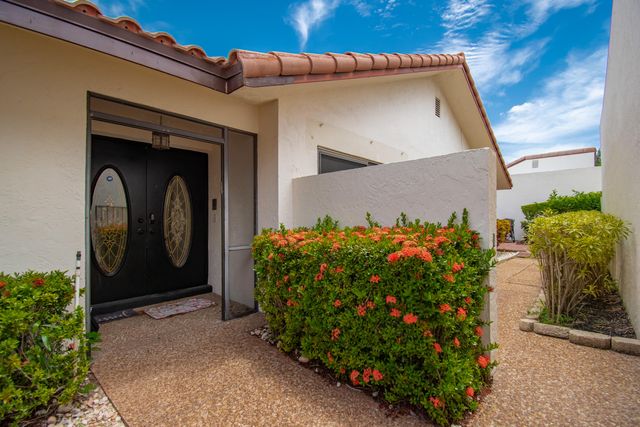 21440 Campo Allegro Drive, Boca Raton, FL 33433
