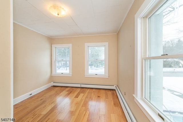 573 Wyckoff Ave, Mahwah Twp., NJ 07430