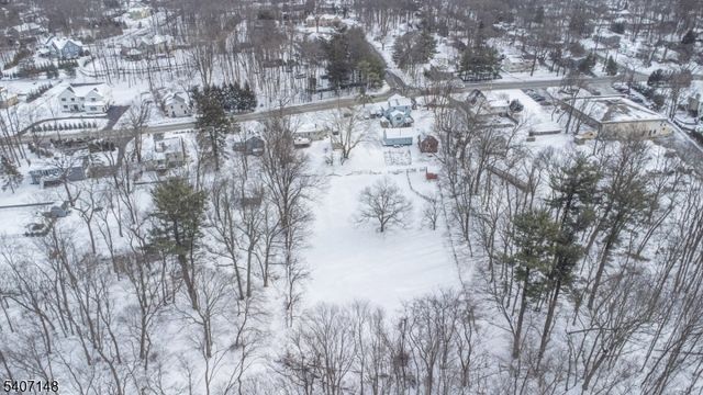 573 Wyckoff Ave, Mahwah Twp., NJ 07430