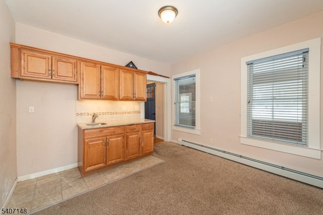 573 Wyckoff Ave, Mahwah Twp., NJ 07430