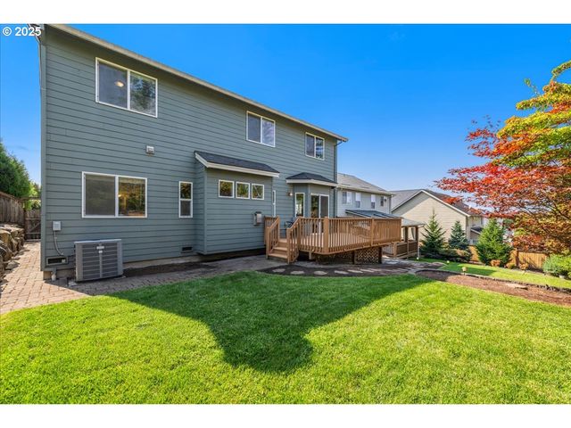 2216 Ne 158TH St, Vancouver, WA 98686