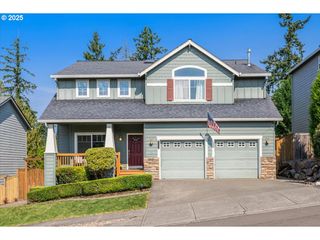 2216 Ne 158TH St, Vancouver, WA 98686
