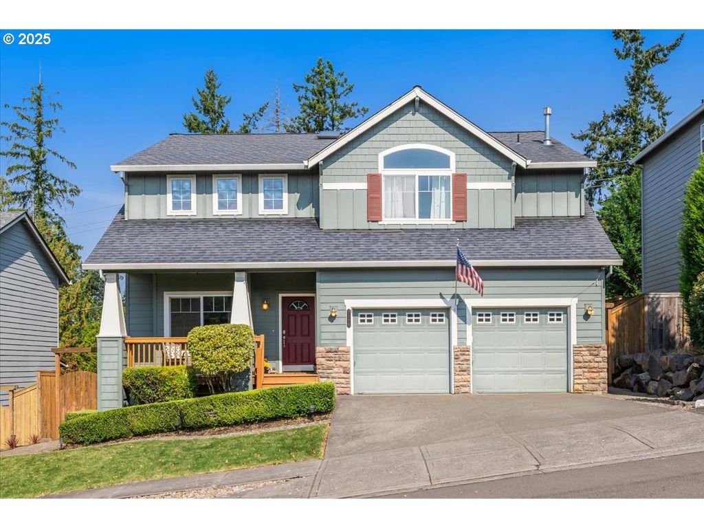 2216 Ne 158TH St, Vancouver, WA 98686
