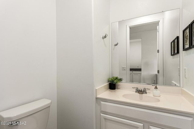 7888 S Bonanza Park Drive, Tucson, AZ 85747