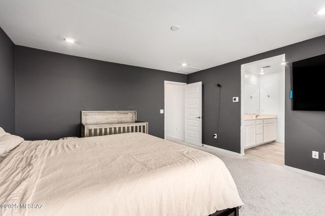 7888 S Bonanza Park Drive, Tucson, AZ 85747