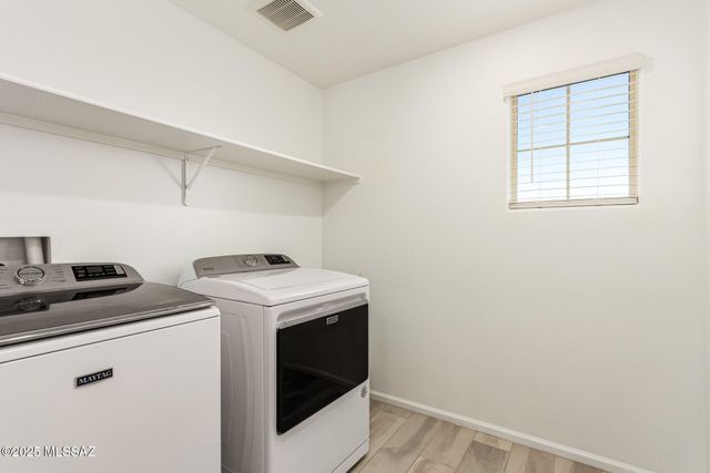 7888 S Bonanza Park Drive, Tucson, AZ 85747