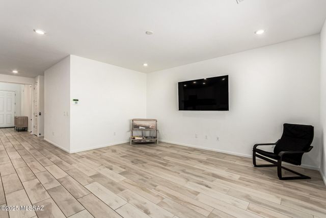 7888 S Bonanza Park Drive, Tucson, AZ 85747