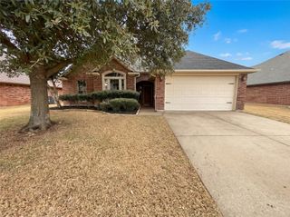 1817 Colorado Court, Burleson, TX 76028