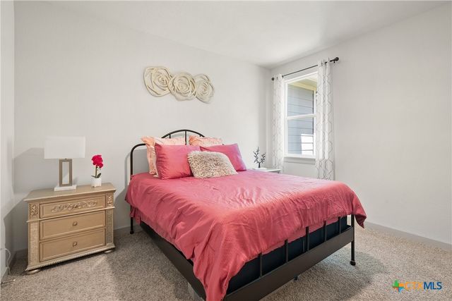 202 Barton Creek Lane, Hutto, TX 78634