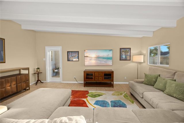 1421 S Pricedale Avenue, West Covina, CA 91790