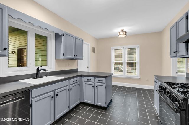 19 Mill Road, Matawan, NJ 07747