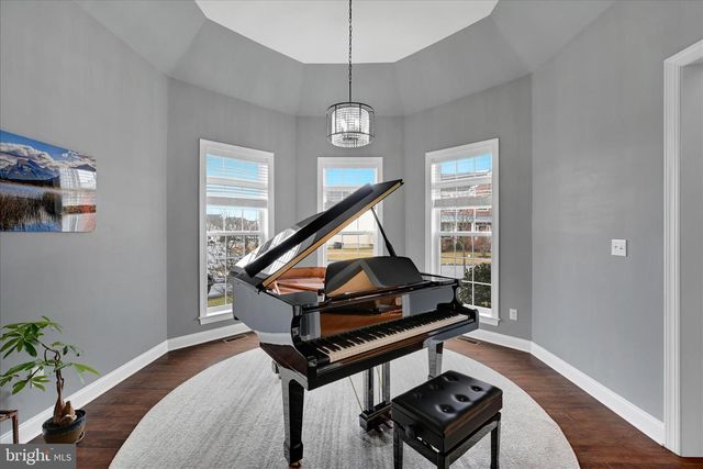 32 DOMINIC DR, Downingtown, PA 19335